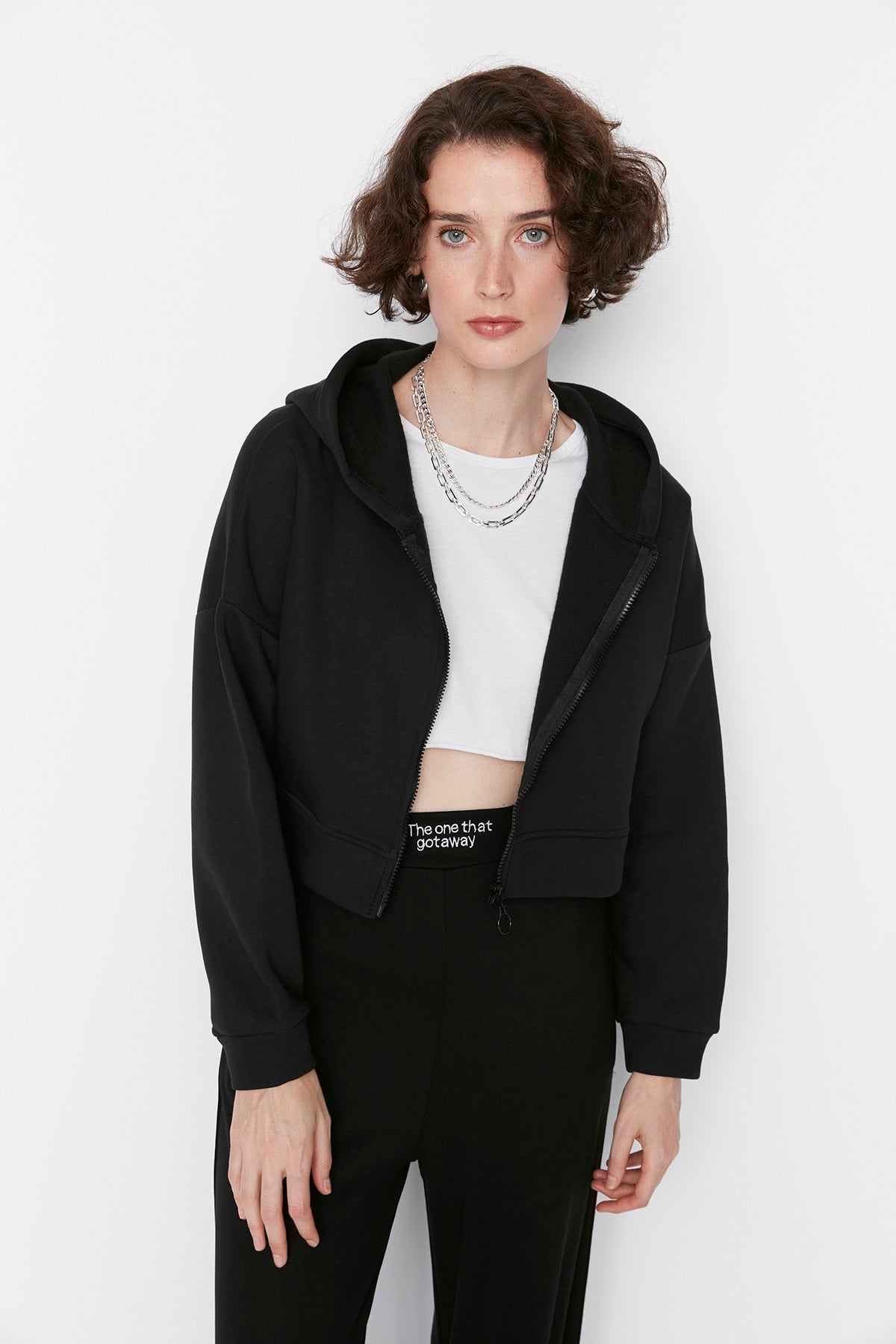 Black Basic Zipped Hooded Cropped Thick Fleece-Lined Knit Cardigan/Sweatshirt