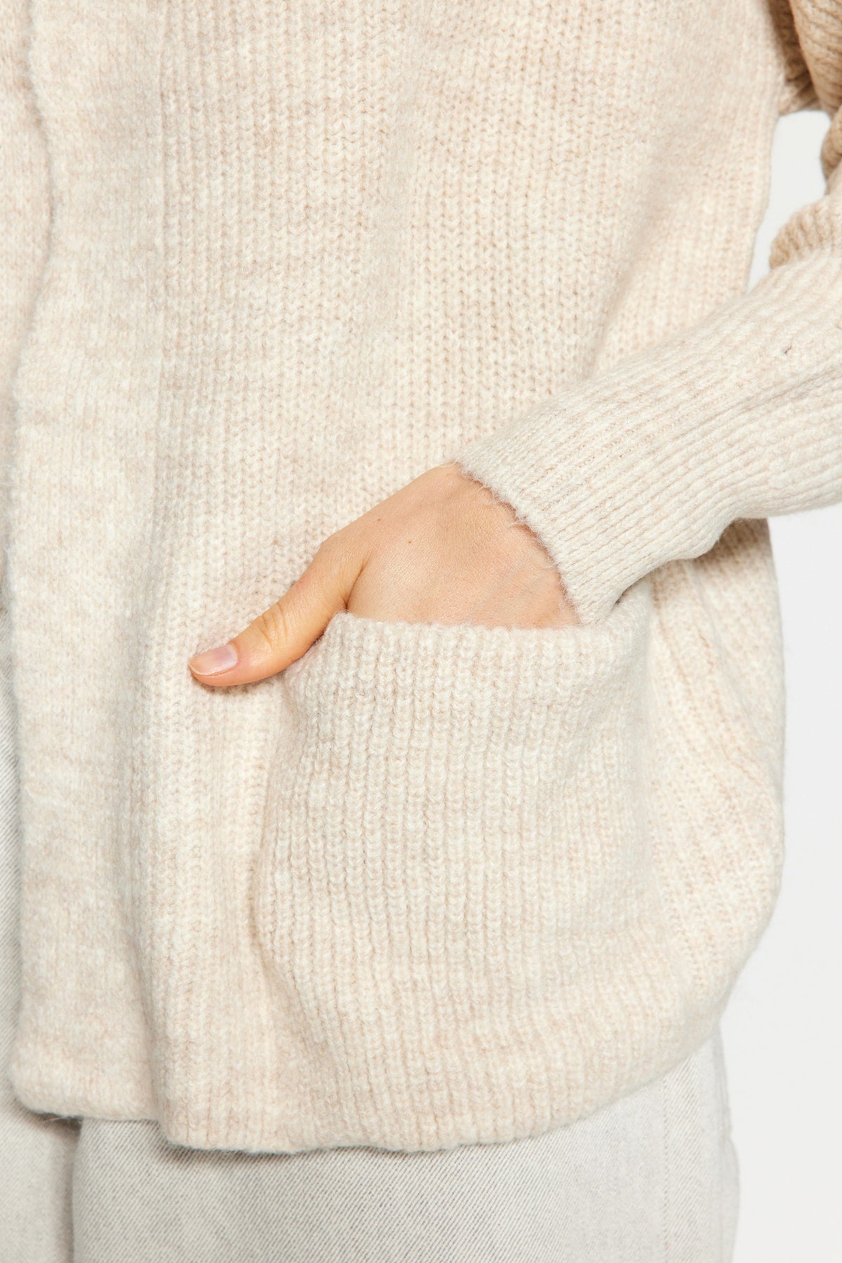 Stone Relaxed Fit Soft Textured Pocket Detail Knit Cardigan