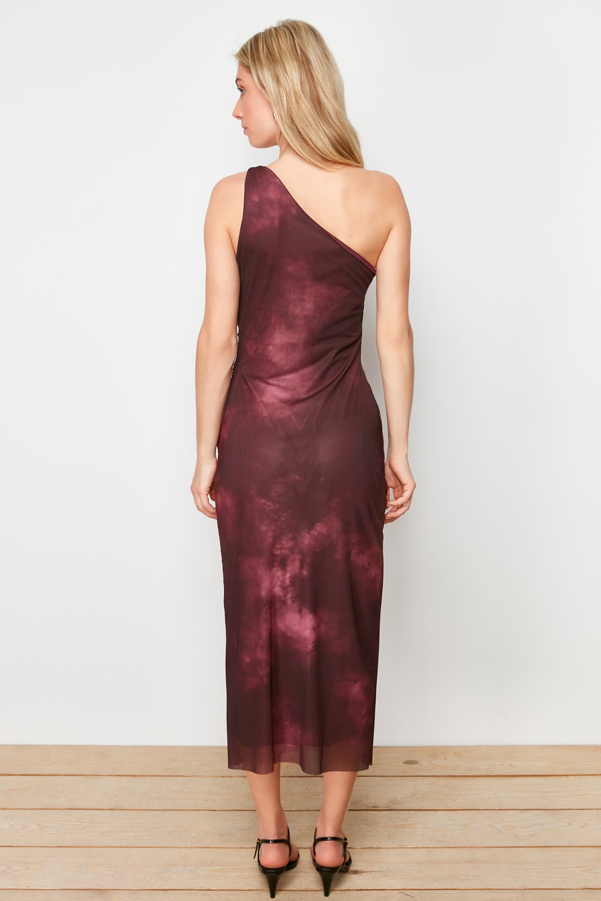 Burgundy One Shoulder Fitted Accessory Detailed Tulle Stretch Knit Midi Pencil Dress
