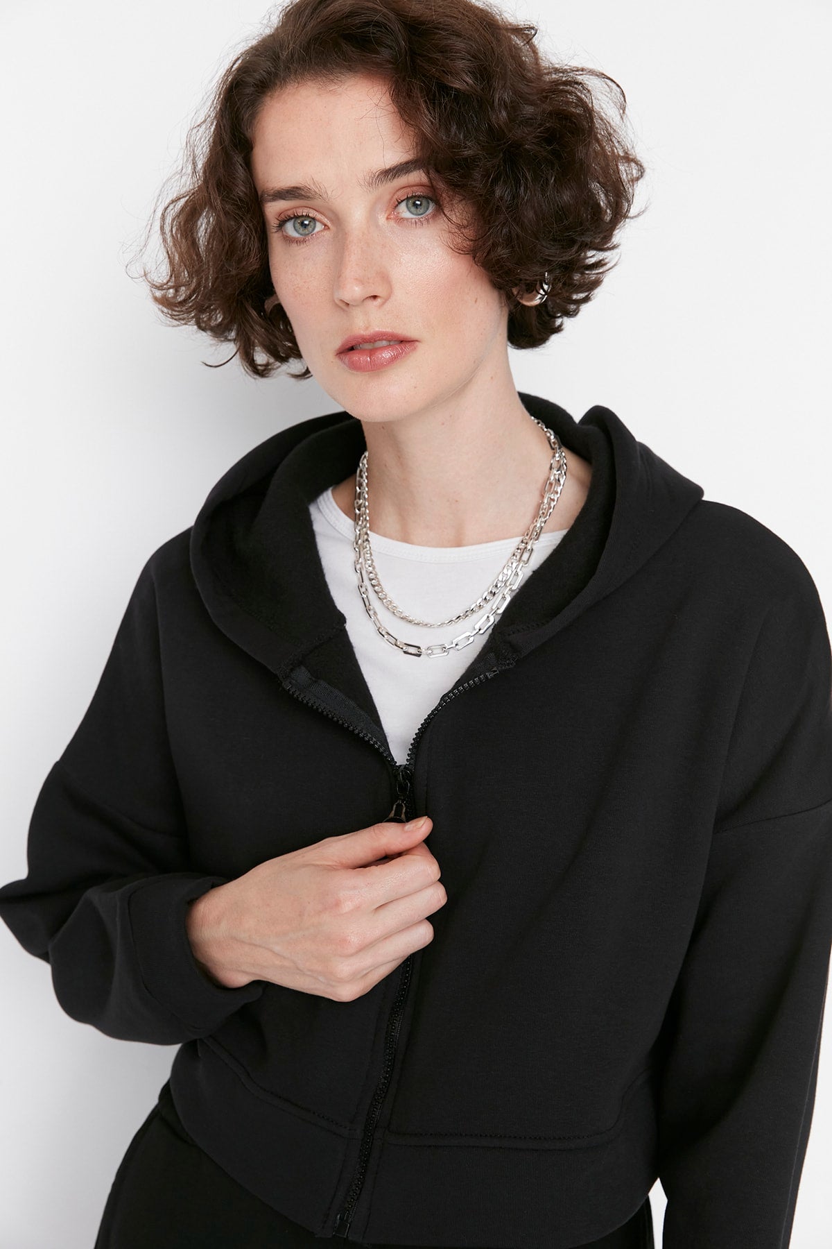 Black Basic Zipped Hooded Cropped Thick Fleece-Lined Knit Cardigan/Sweatshirt
